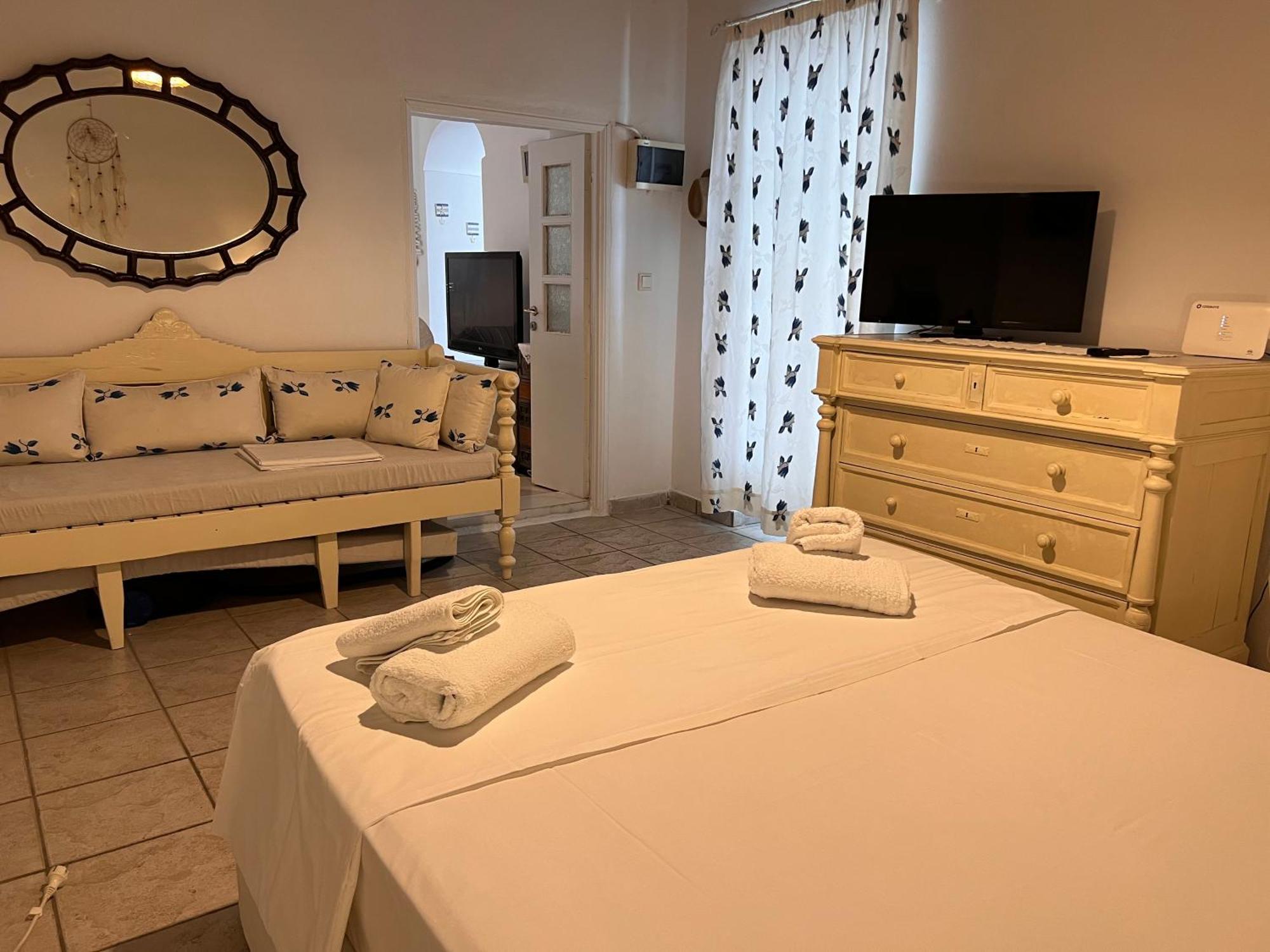 Gala Home Traditional House Galanado Экстерьер фото