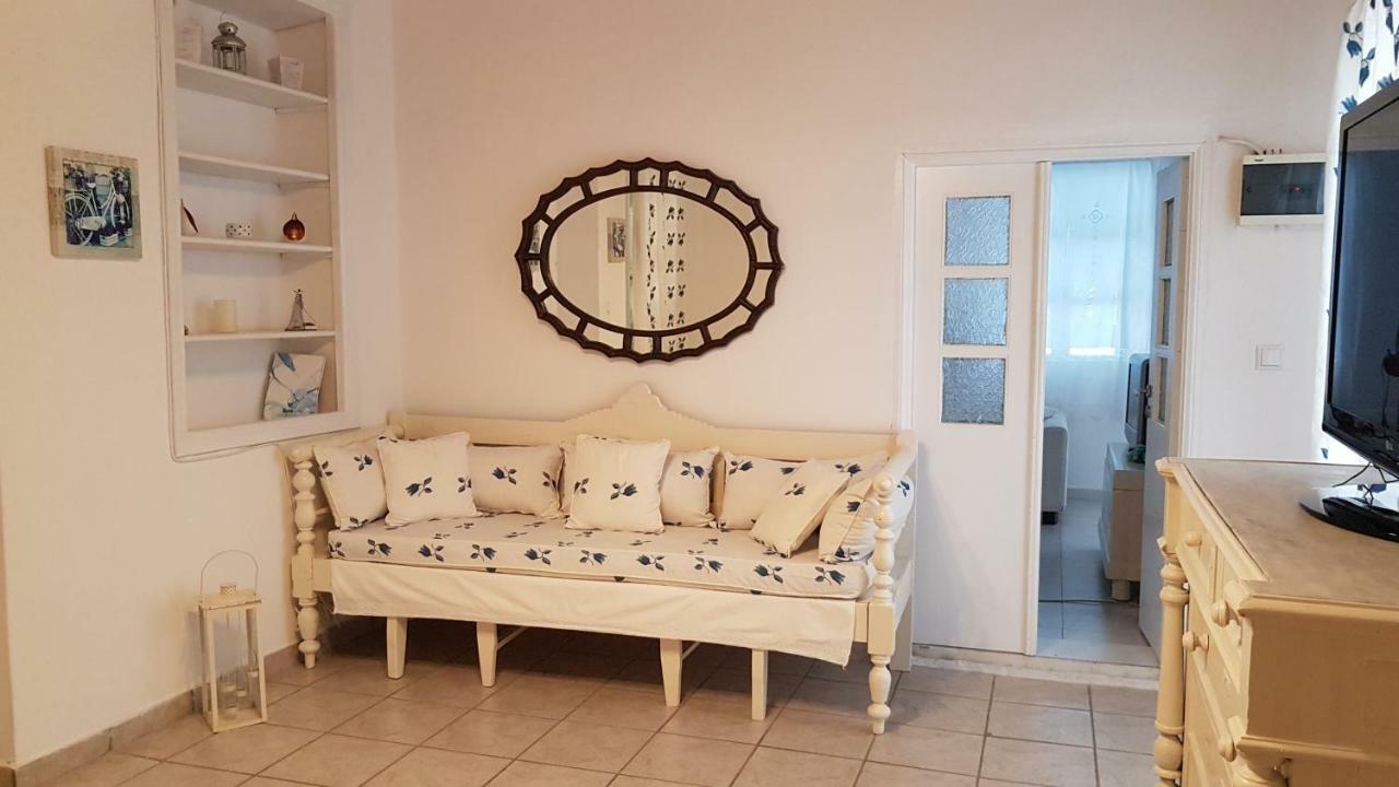 Gala Home Traditional House Galanado Экстерьер фото